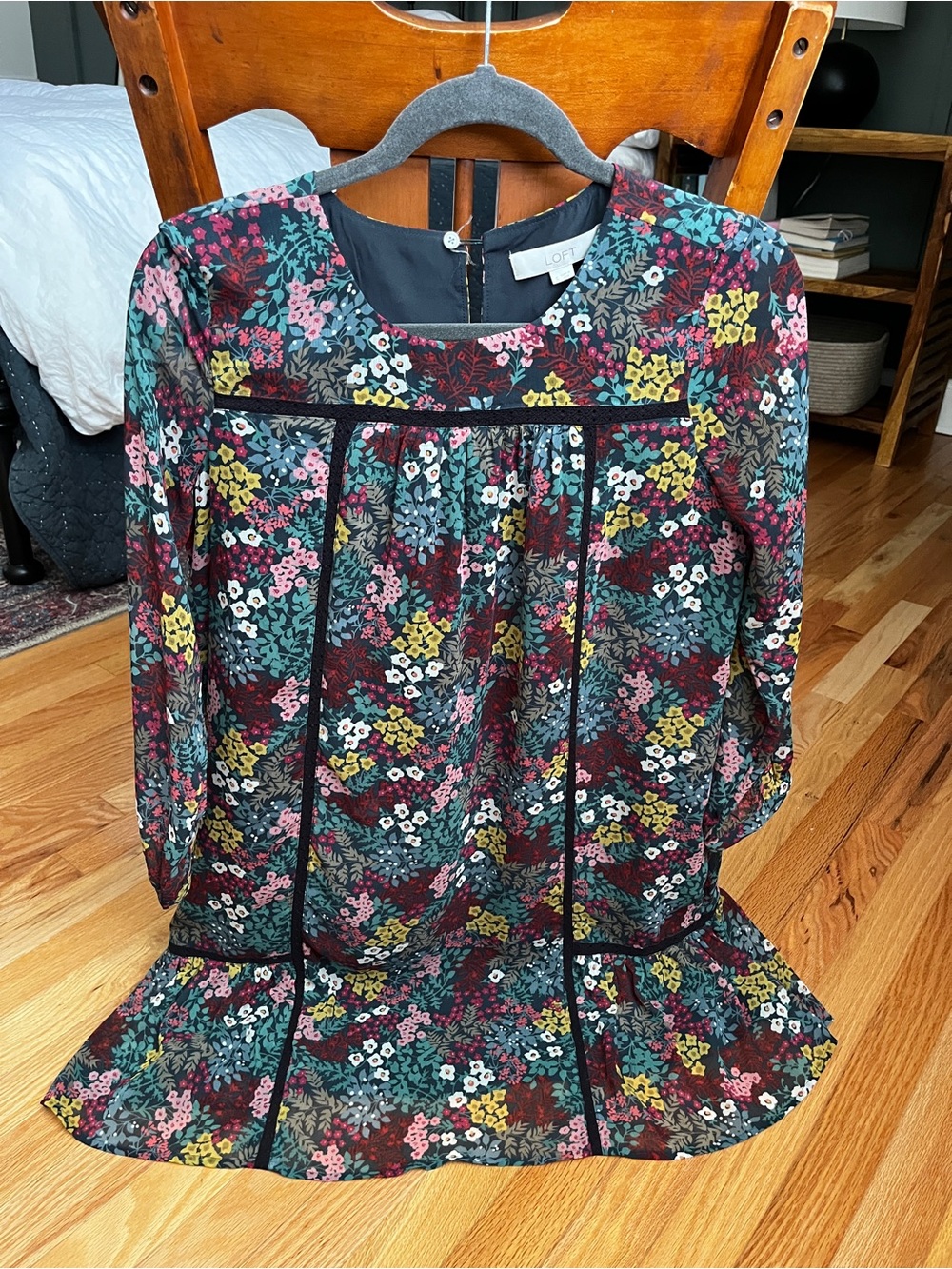 LOFT Floral Ruffle-Hem Dress in Multi Floral